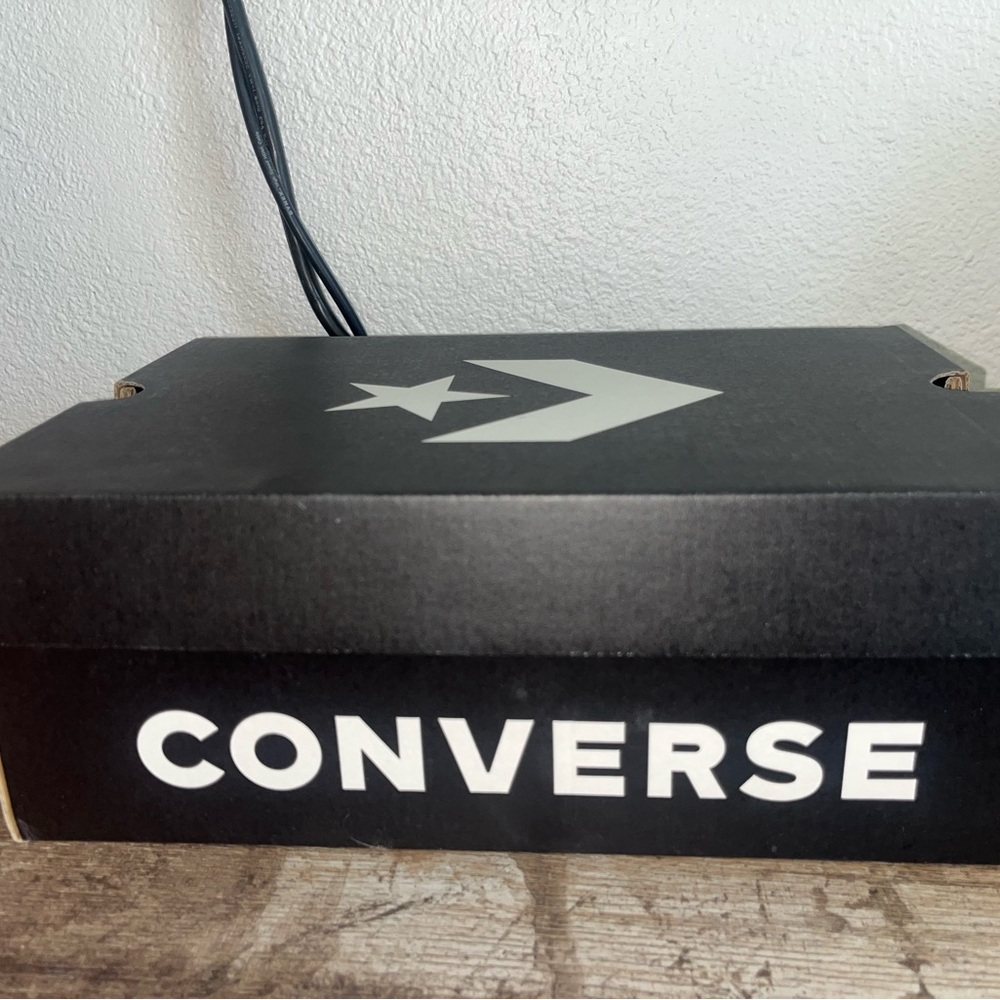 Converse Gems Y2K